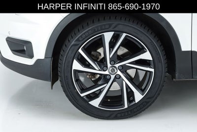 2021 Volvo XC40 R-Design