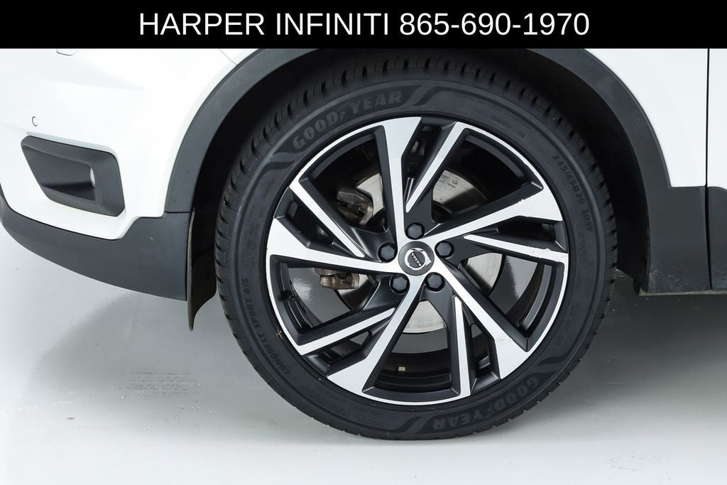 2021 Volvo XC40 R-Design