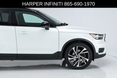 2021 Volvo XC40 R-Design