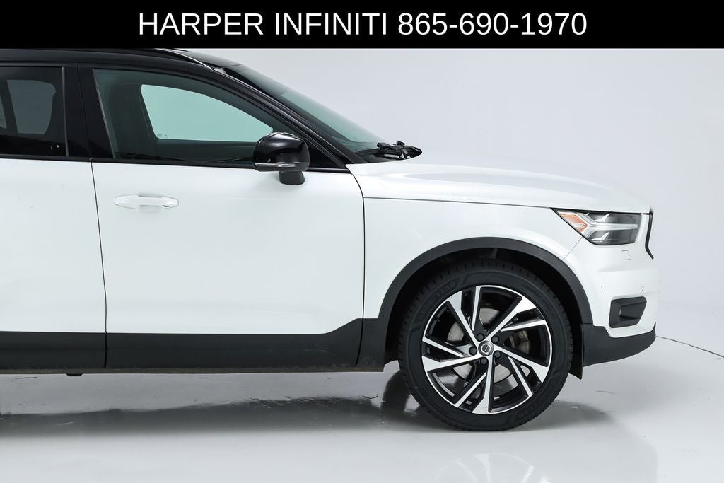 2021 Volvo XC40 R-Design